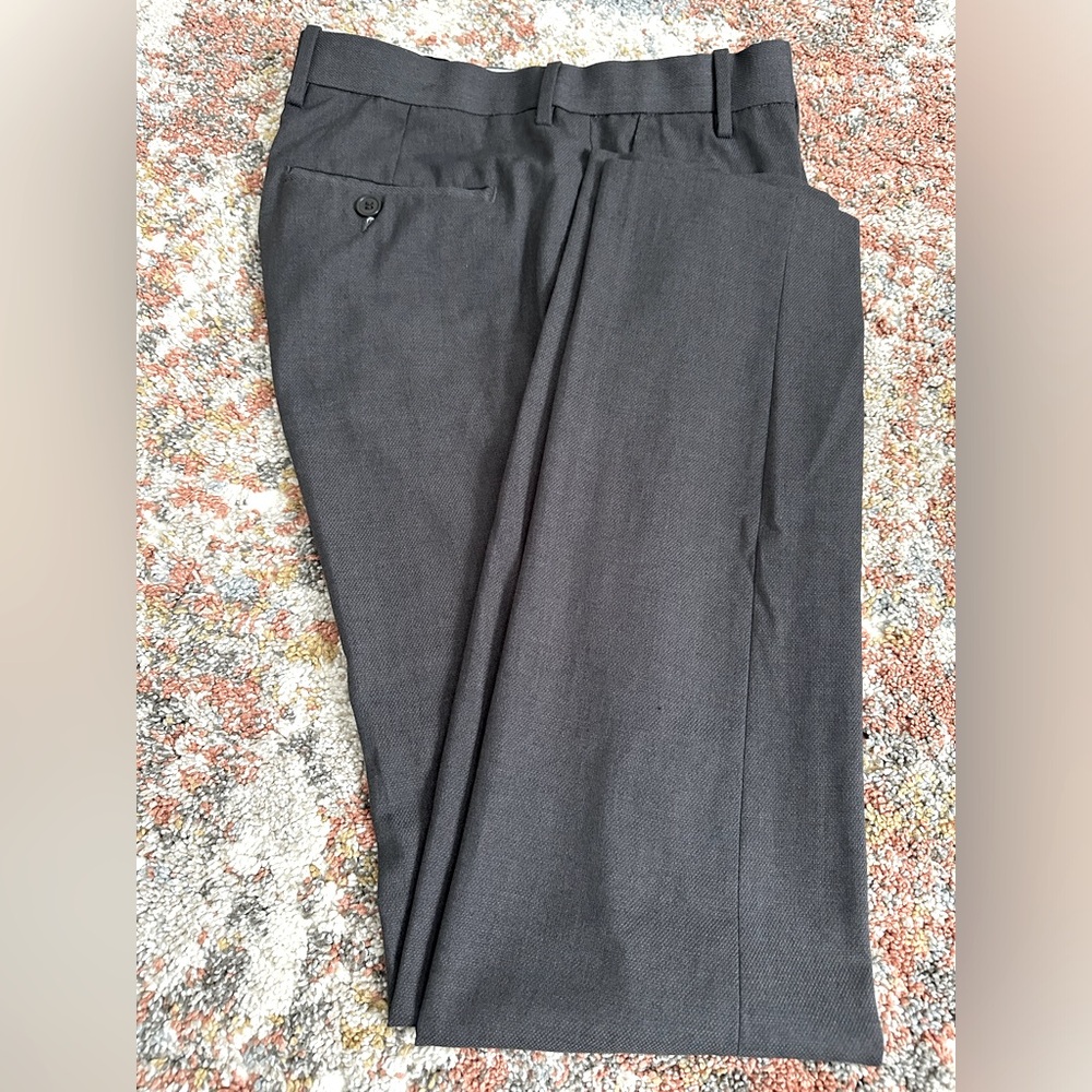 Men’s H&M pants suit/ slacks size 32x30